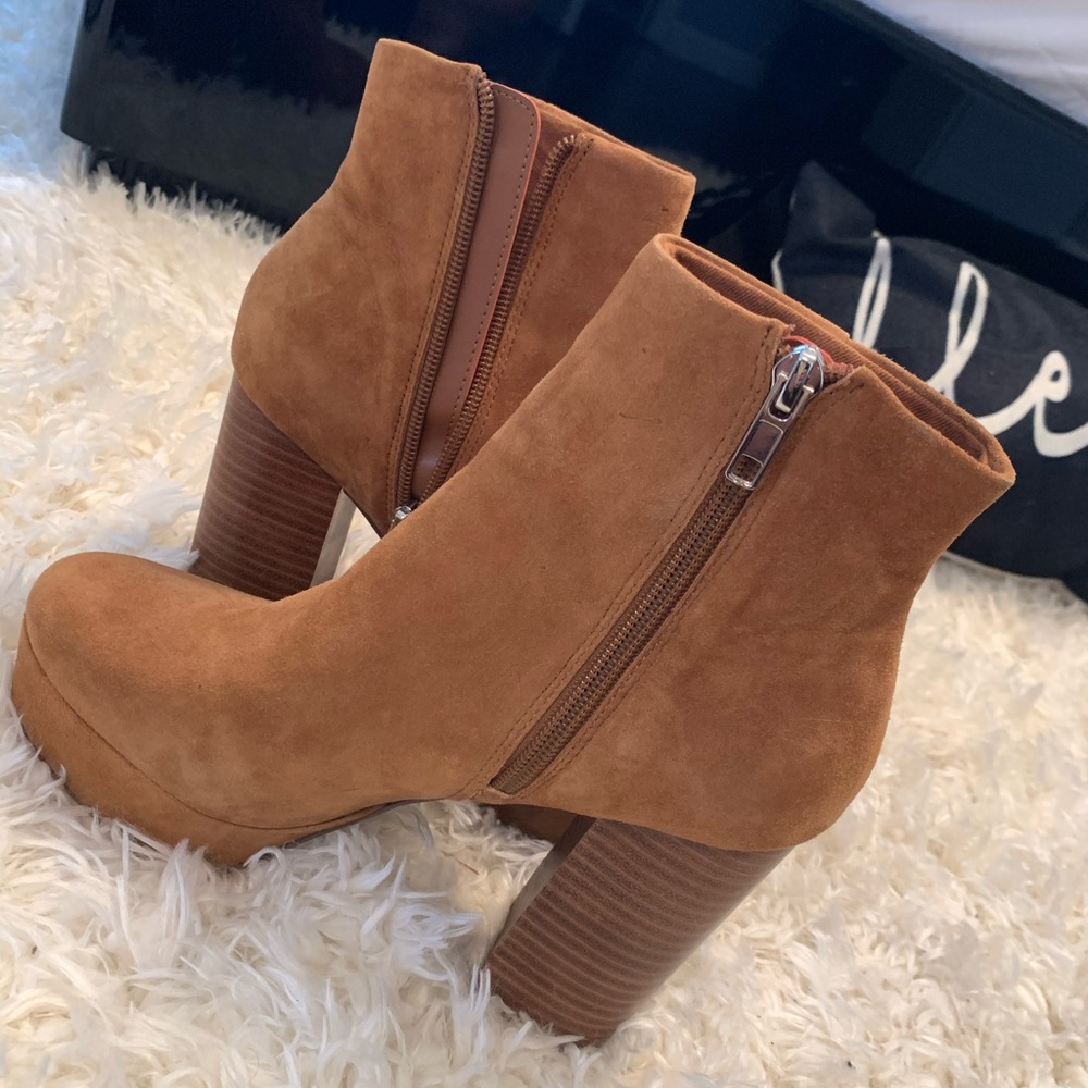 Steven Madden boots